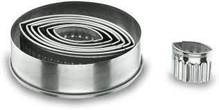 CAJA 7 CORTAPASTAS OVAL. RIZADOS, INOX.